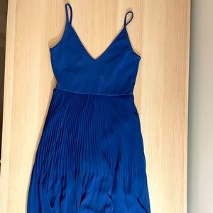 Wilfred aritzia Daphnee Dress in cobalt blue sz S